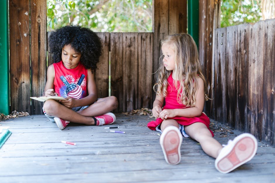 mediniai nameliai vaikams - nuotrauka: RDNE Stock project